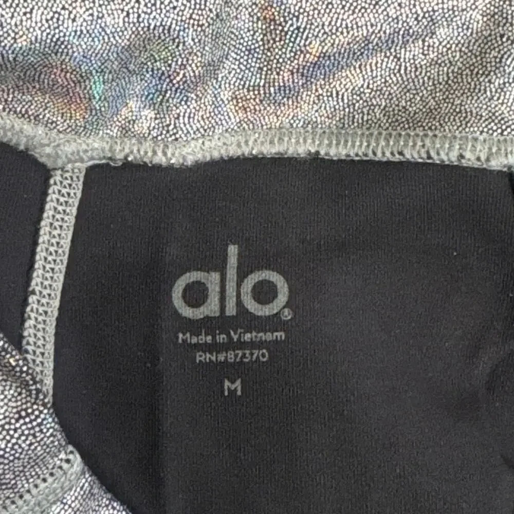 Alo Yoga Silver Metallic Holographic Leggings Athleisure Shimmer‎ Size M